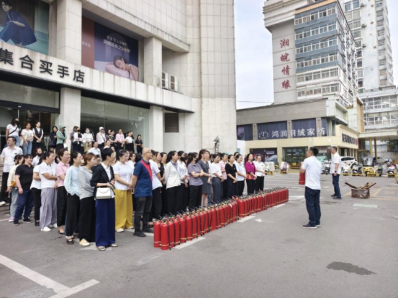 365电竞即时比分网-最新电较量事比分、赛程与了局查问